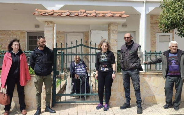 Υπόθεση 80χρονου στα Ν. Φλογητά - Προσπάθειες να πάρει πίσω το σπίτι του από πλειστηριασμό (βίντεο)