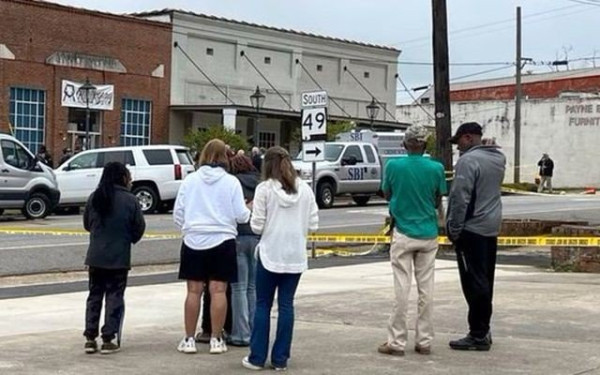 ΗΠΑ: Συνελήφθησαν 2 έφηβοι για το μακελειό στο πάρτι γενεθλίων στην Αλαμπάμα