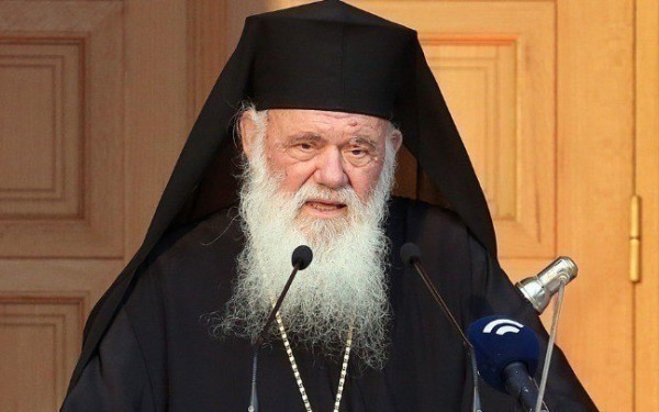 Αρχιεπίσκοπος Ιερώνυμος  για ομόφυλα ζευγάρια και τεκνοθεσία: Η Εκκλησία θα πάρει θέση μετά τις ανακοινώσεις του πρωθυπουργού (βίντεο)