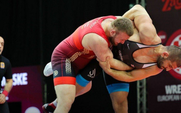 Πάλη: Για το χάλκινο μετάλλιο στο ευρωπαϊκό πρωτάθλημα ο Χοσόνοφ