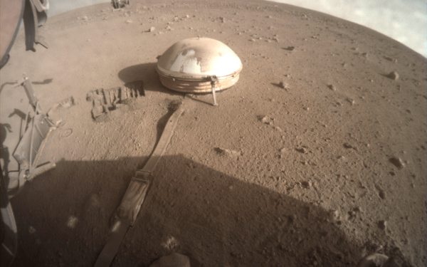 Επιστήμη: Εχθρικές οι συνθήκες για ζωή στην επιφάνεια του Άρη