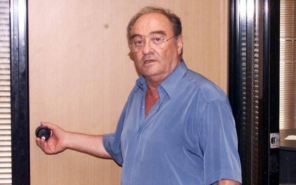 Πέθανε ο Νίκος Τσαρούχας - Είχε συνδέσει το όνομά του με ένα από τα διασημότερα μαγαζιά της Θεσσαλονίκης