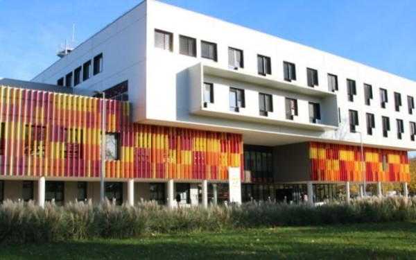 Νοσοκομείο στο Παρίσι κλείνει τα Επείγοντα λόγω έλλειψης... προσωπικού