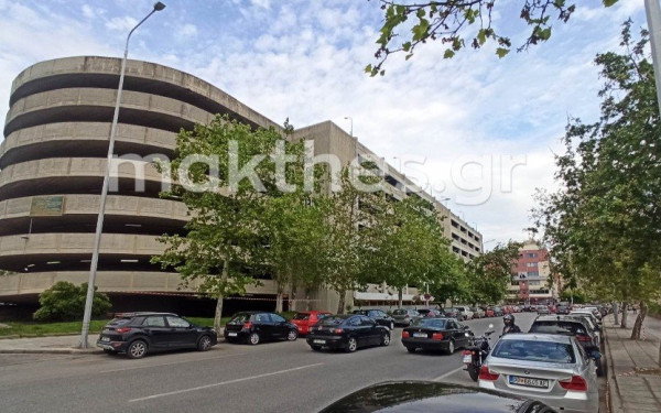 Όπου «Π»... πάρκινγκ και ιστορίες Θεσσαλονικιώτικης κυκλοφοριακής τρέλας 