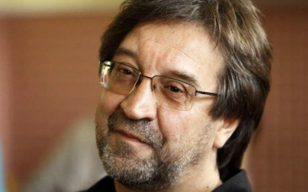 «Θα κάνουμε την κηδεία του πολέμου», τραγουδάει το ιερό τέρας της ρωσικής ροκ