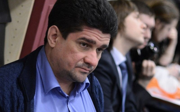 Έφυγε από τη Ρωσία ο δικηγόρος του καταδικασθέντος πολιτικού Βλ. Καρά-Μουρζά