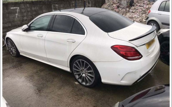 Έκλεβαν πολυτελή αυτοκίνητα από τη Μεγάλη Βρετανία - Πάνω από 200.000 ευρώ η αξία των οχημάτων