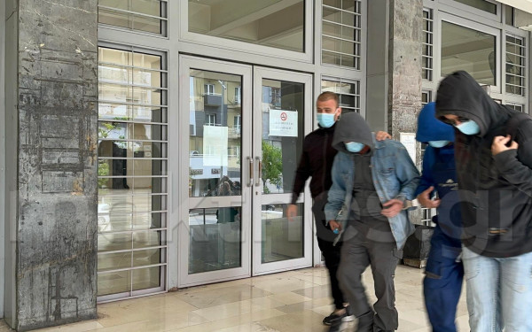 Θεσσαλονίκη: Στη φυλακή 9 από τους 10 κατηγορούμενους για το κύκλωμα με τα 105 κιλά κοκαΐνης