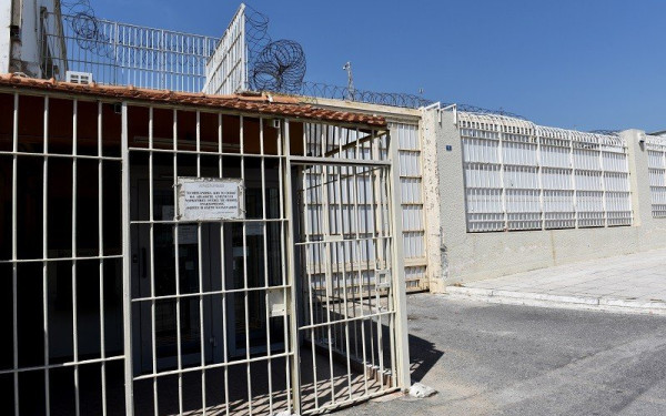 Βρέθηκε αυτοσχέδιο σουβλί στις φυλακές Κορυδαλλού μετά από έφοδο της ΕΛ.ΑΣ Βρέθηκε αυτοσχέδιο σουβλί στις φυλακές Κορυδαλλού μετά από έφοδο της ΕΛ.ΑΣ