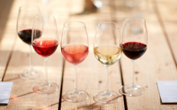 Η πρώτη βιβλιοθήκη οίνου στην Ελλάδα έχει την υπογραφή του Ιδρύματος Μπουτάρη