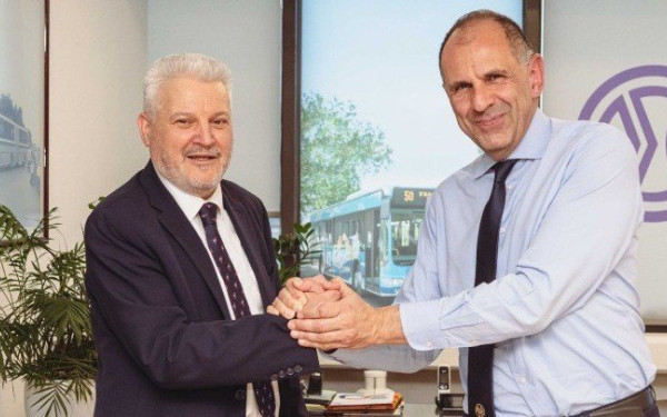 Θεσσαλονίκη: Συνάντηση Γεραπετρίτη με τον επικεφαλής του ΟΑΣΘ Κ. Ταγγίρη