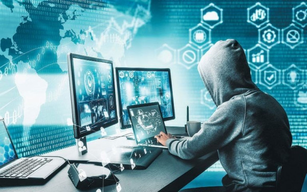 Συνεχίζονται οι απάτες με μηνύματα των ΕΛΤΑ - Τι να προσέξετε (φωτ.)