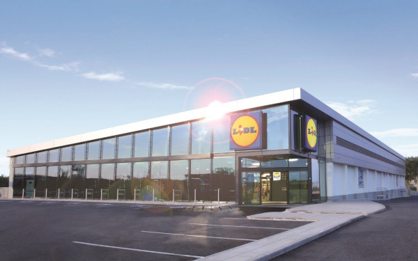 Lidl Ελλάς: Επενδύει στην «πράσινη» ενέργεια με το βλέμμα στο μέλλον (βίντεο)