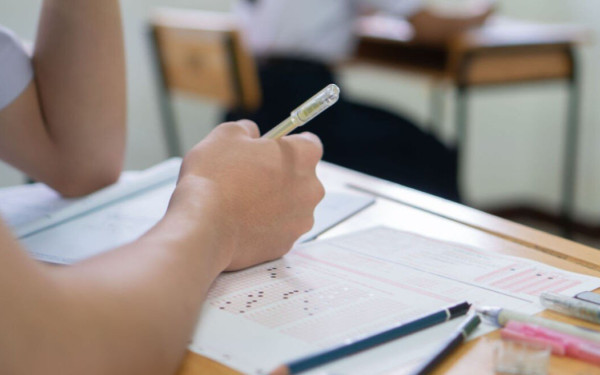 Ψηφιακά οι εξετάσεις στα ΑΕΙ - Η Σύνοδος των Πρυτάνεων συμφώνησε με τον Κυρ. Πιερρακάκη