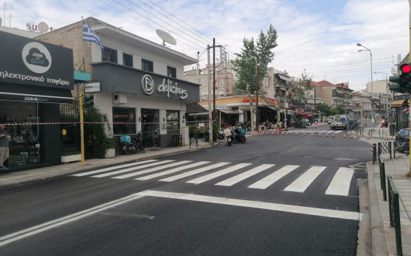 Εύοσμος: Ολοκληρώθηκε η ασφαλτόστρωση της Καραολή και Δημητρίου (φωτ.)