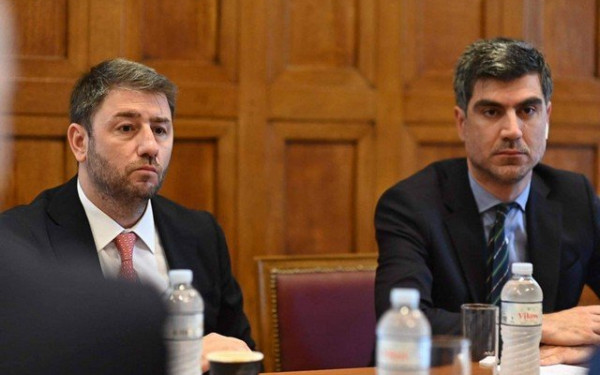 Επιστολή Ράμμου σε Ανδρουλάκη: Γιατί η ΕΥΠ δεν δίνει στοιχεία στην ΑΔΑΕ για την υπόθεση της παρακολούθησής του