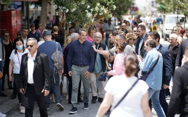 Ανάπαυλα των πολιτικών αρχηγών πριν από την αυριανή εκλογική μάχη (βίντεο, φωτ.)