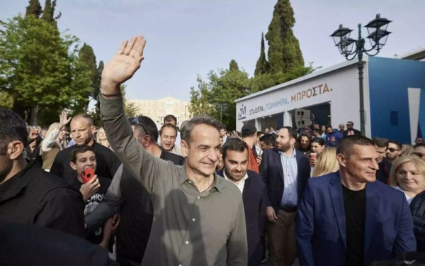 Ο Κυριάκος Μητσοτάκης στο τελικό 100άρι προς τις εκλογές με τις συγκεντρώσεις σε Θεσσαλονίκη και Αθήνα