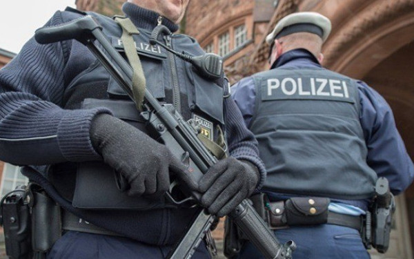 Γερμανία: Δύο νεκροί μετά από επίθεση με μαχαίρι σε πάρκο στη Βαυαρία (βίντεο)