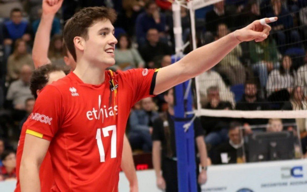 Βόλεϊ: Ο ΠΑΟΚ ενισχύεται με την προσθήκη του Τομά Ρουσό (βίντεο)