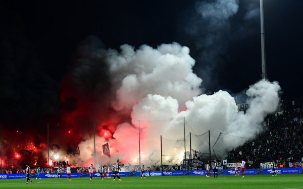 ΠΑΟΚ: Μια αγωνιστική κεκλεισμένων των θυρών για τις κροτίδες στο ντέρμπι με τον Ολυμπιακό