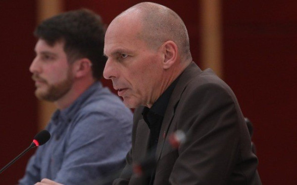 Γ. Βαρουφάκης: Η χώρα χρειάζεται ρήξη και όχι εναλλαγή