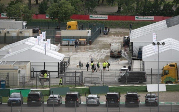 Φόρμουλα 1 και Ferrari δωρίζουν 1 εκατ. ευρώ στις περιοχές που επλήγησαν από τις πλημμύρες στην Ιταλία