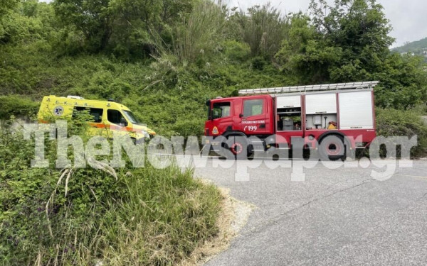Τροχαίο στη Μαγνησία: ΙΧ έπεσε σε χαράδρα δέκα μέτρων (βίντεο, φωτ.)