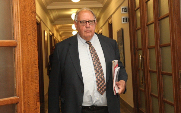 Θόδωρος Πάγκαλος: Ενίσχυση ιδρυμάτων αντί στεφάνων ζητεί η οικογένειά του 