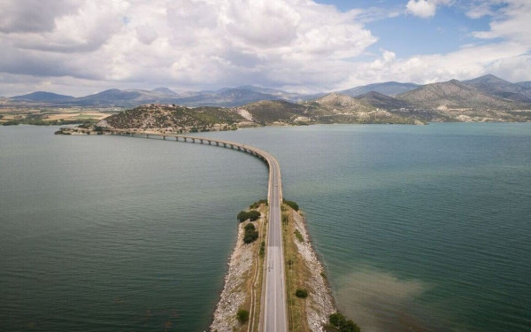 Κοζάνη: Δίνεται ξανά στην κυκλοφορία η γέφυρα Σερβίων - Μιας κατεύθυνσης και μόνο για ΙΧ 