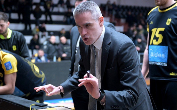 Μπάσκετ: Ανακοινώθηκε η παραμονή του Γιάννη Καστρίτη στον πάγκο του Άρη