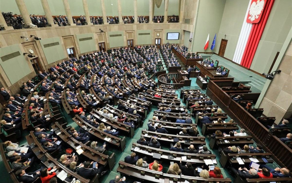 Προεδρικές εκλογές στην Πολωνία: Μια εθνική ψηφοφορία με ευρωπαϊκά διακυβεύματα Προεδρικές εκλογές στην Πολωνία: Μια εθνική ψηφοφορία με ευρωπαϊκά διακυβεύματα