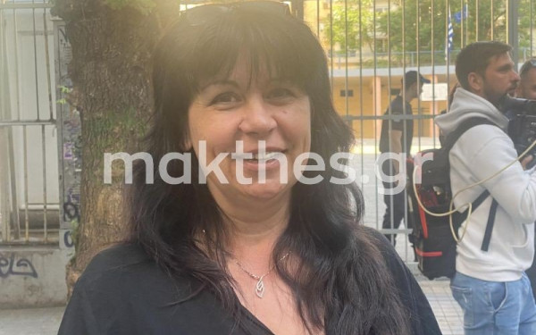 Θεσσαλονίκη: 53χρονη δίνει ξανά πανελλήνιες μετά από 35 χρόνια (φωτ.)