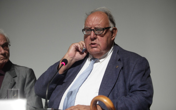 Πέθανε ο Θεόδωρος Πάγκαλος - Από το Βαρβάκειο Γυμνάσιο στο «Μάη του '68», στα Ίμια και στον Οτσαλάν