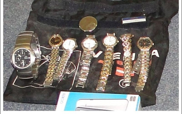 Περαία: Μπούκαραν με καραμπίνες σε κοσμηματοπωλείο - Ταυτοποιήθηκε ένας 30χρονος δράστης (φωτ.)