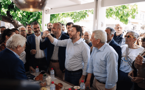 Ανδρουλάκης στη Χερσόνησο: «Ένα ισχυρό ΠΑΣΟΚ θα είναι η πραγματική αντιπολίτευση»