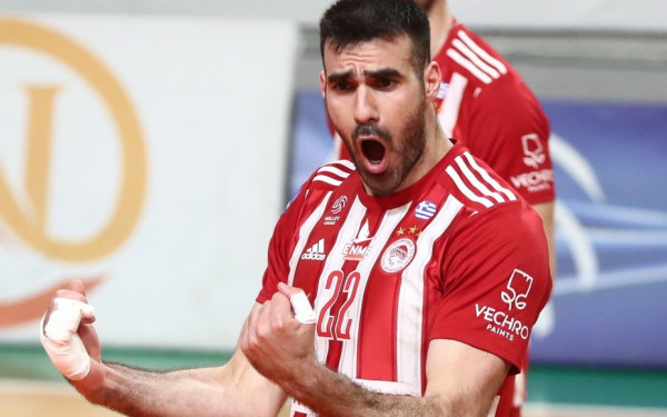 Βόλεϊ: Από τον Ολυμπιακό στον ΠΑΟΚ ο Λινάρδος (βίντεο)