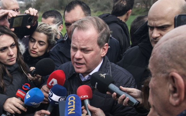 Το Μάτι, τα Τέμπη και η «Ώρα του Καραμανλή».  Του Νίκου Ηλιάδη