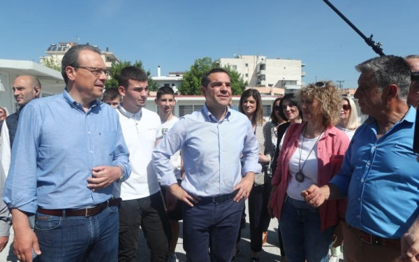 Τσίπρας από Θεσσαλονίκη: Φορολεηλασία Μητσοτάκη σε βάρος της μεσαίας τάξης και των αδύναμων πολιτών 