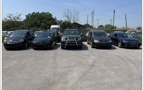 Στα χέρια της ΕΛΑΣ κύκλωμα διακίνησης μεταναστών: Δώδεκα συλλήψεις - Ποιος ο τρόπος δράσης τους (φωτ.)