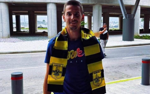 Άρης: Ήρθε στη Θεσσαλονίκη ο Πάβιτσιτς (φωτ.)