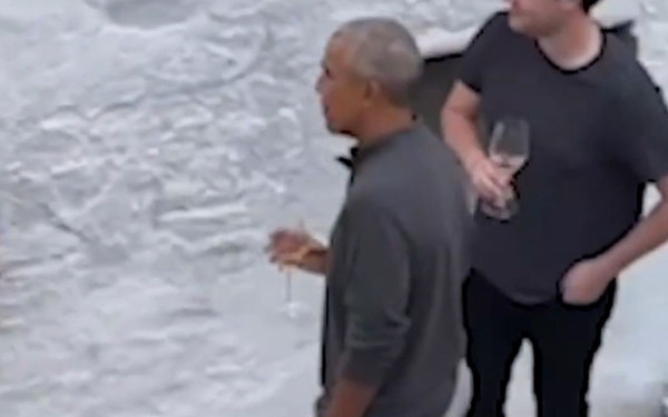 Πριβέ κρουαζιέρα για το ζεύγος Ομπάμα στη Σίφνο (βίντεο)