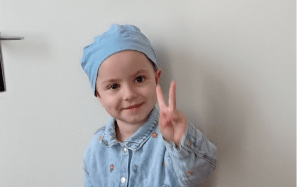 Χαλκιδική: Η 3χρονη Μαρία νίκησε τον καρκίνο και επιστρέφει Ελλάδα 