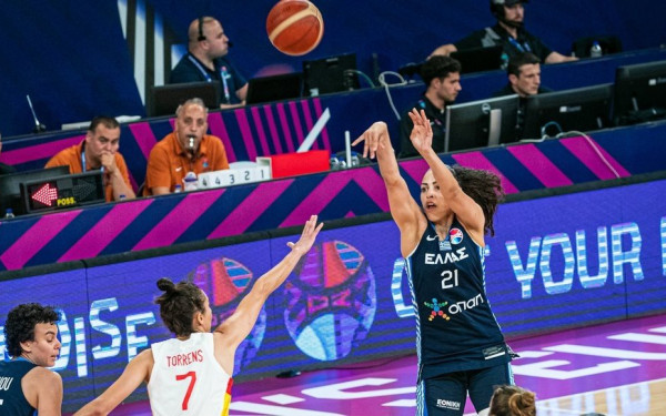 Ευρωμπάσκετ γυναικών: Η Εθνική έχασε από την Ισπανία και πάει σε νοκ άουτ αγώνα με την Τσεχία (βίντεο)