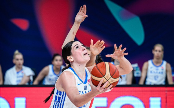 Ευρωμπάσκετ γυναικών: Λύγισε στο φινάλε η Εθνική από την Τσεχία και αποκλείστηκε από τα προημιτελικά (βίντεο)