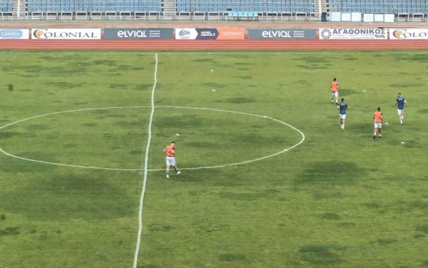 Απίστευτο και όμως ελληνικό: Οι γραμμές στο Καυταντζόγλειο είναι στραβές (φωτ.)