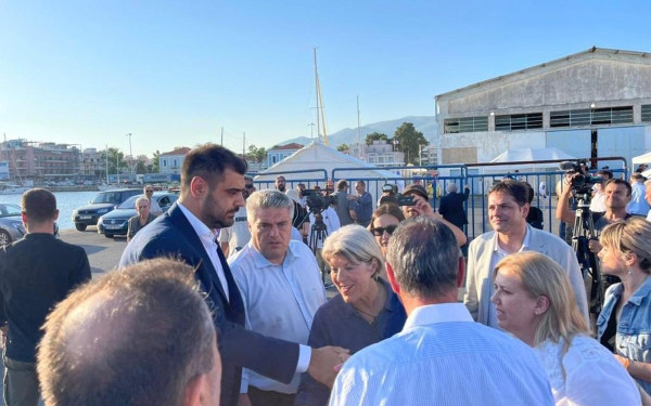 Στην Καλαμάτα κλιμάκιο της ΝΔ - Επισκέφθηκε διασωθέντες του πολύνεκρου ναυαγίου Στην Καλαμάτα κλιμάκιο της ΝΔ - Επισκέφθηκε διασωθέντες του πολύνεκρου ναυαγίου