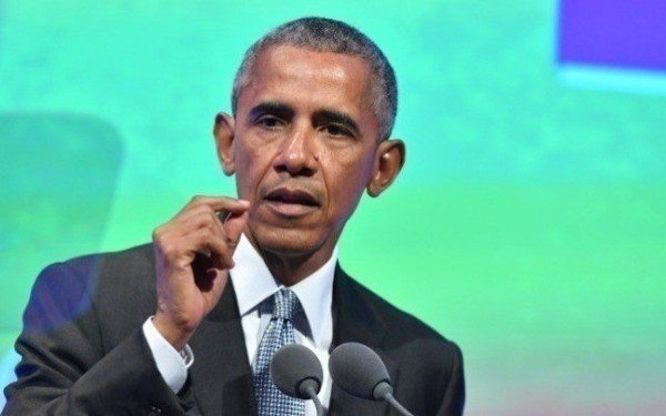 NBC: O Ομπάμα θα ανακοινώσει «σύντομα» τη στήριξή του στην Χάρις