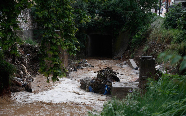 ΠΑΣΟΚ-ΚΙΝΑΛ: Θεσσαλονίκη ανοχύρωτη πόλη