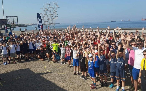 «Τάπα στη Βία και τον Ρατσισμό»: Τουρνουά μπάσκετ 3x3 στη Θεσσαλονίκη (βίντεο)